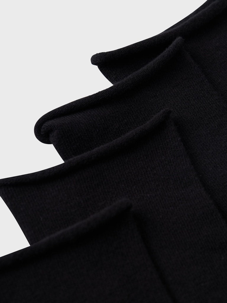 Svarta bas strumpor till barn, ungdom och vuxen. Enfärgade 2-pack svart. strumpa
NLFSIROLL 2P SOCK
13237739