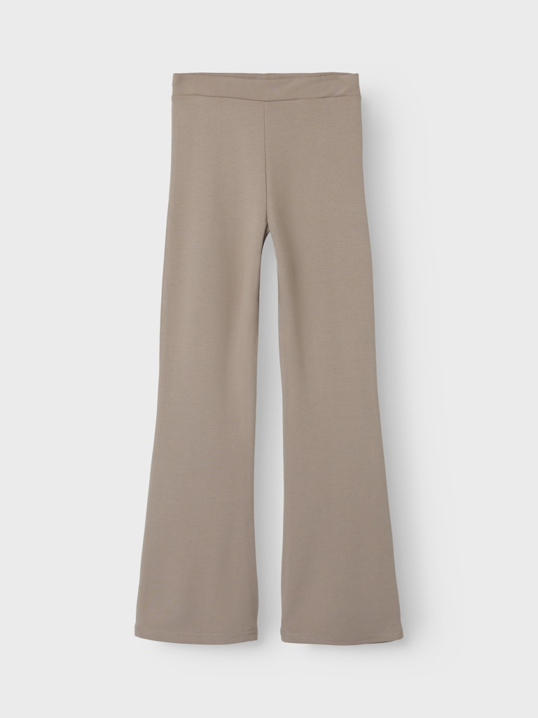 Beige utsvängda byxor till flicka. Bootcut byxa flared från Name it.
NKFFRIKKALIA BOOTCUT PANT
13177337