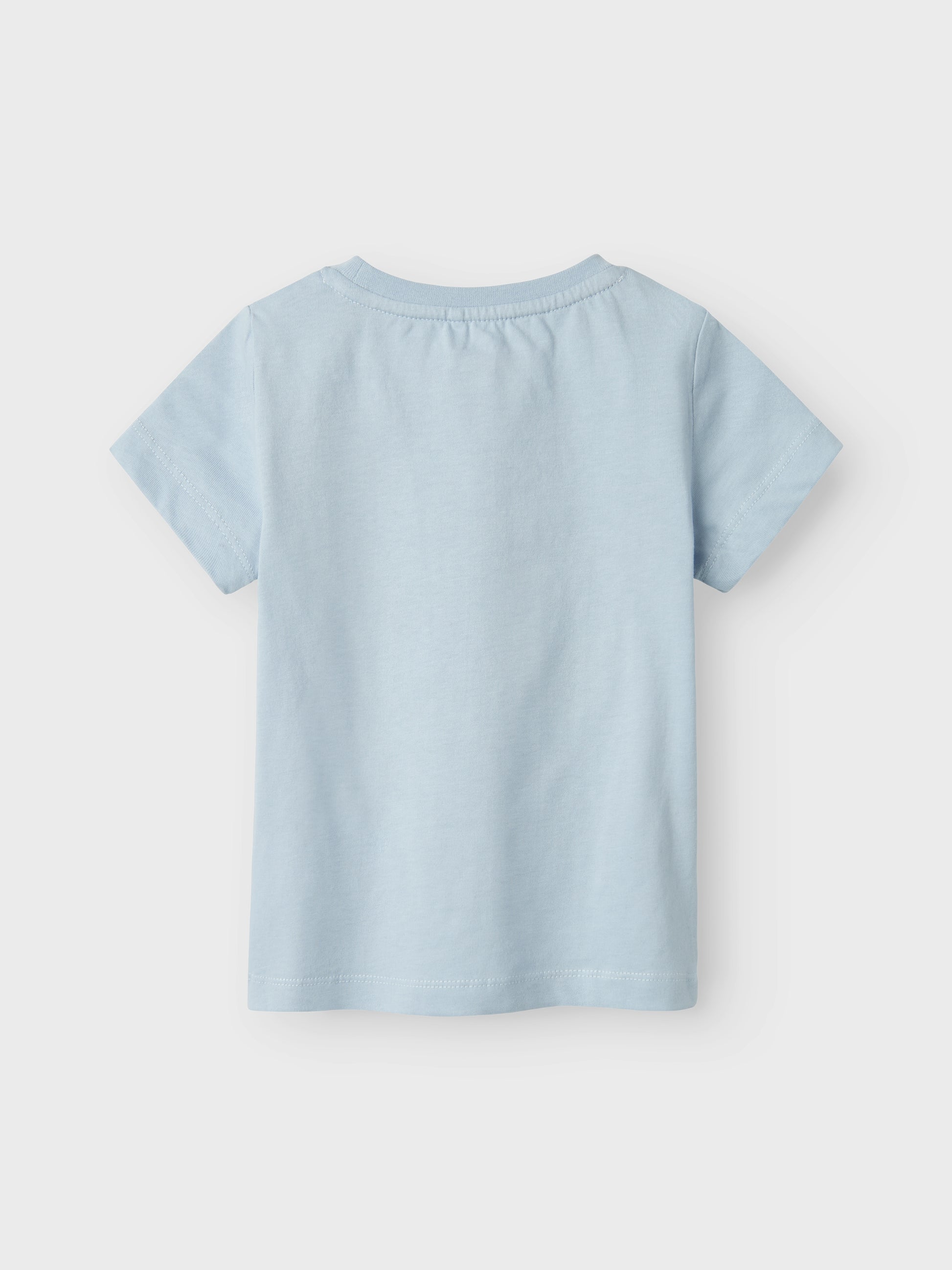 Kortärmad T-shirt till flicka. Blå topp med glitter och paljetter, Cupcakes. Ekologiska barnkläder från Name it.
NMFBETHANY SS TOP BOX
13237842