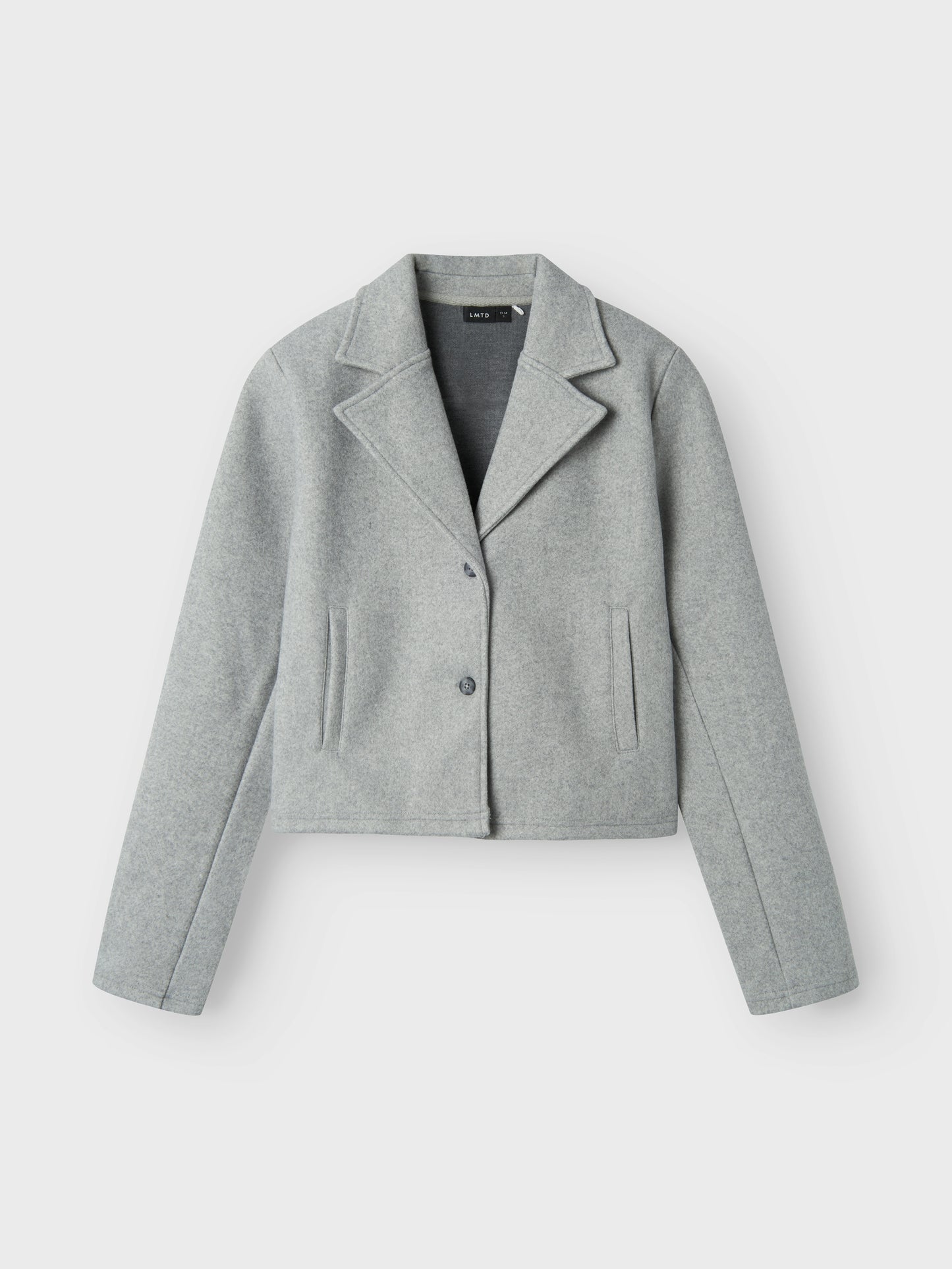 Snygg grå kort jacka till ungdom tjej som vill ha den perfekta jackan till alla tillfällen. Trenchcoat för den tendiga.
NLFLOVE LS SHORT TRENCH COAT
13238445