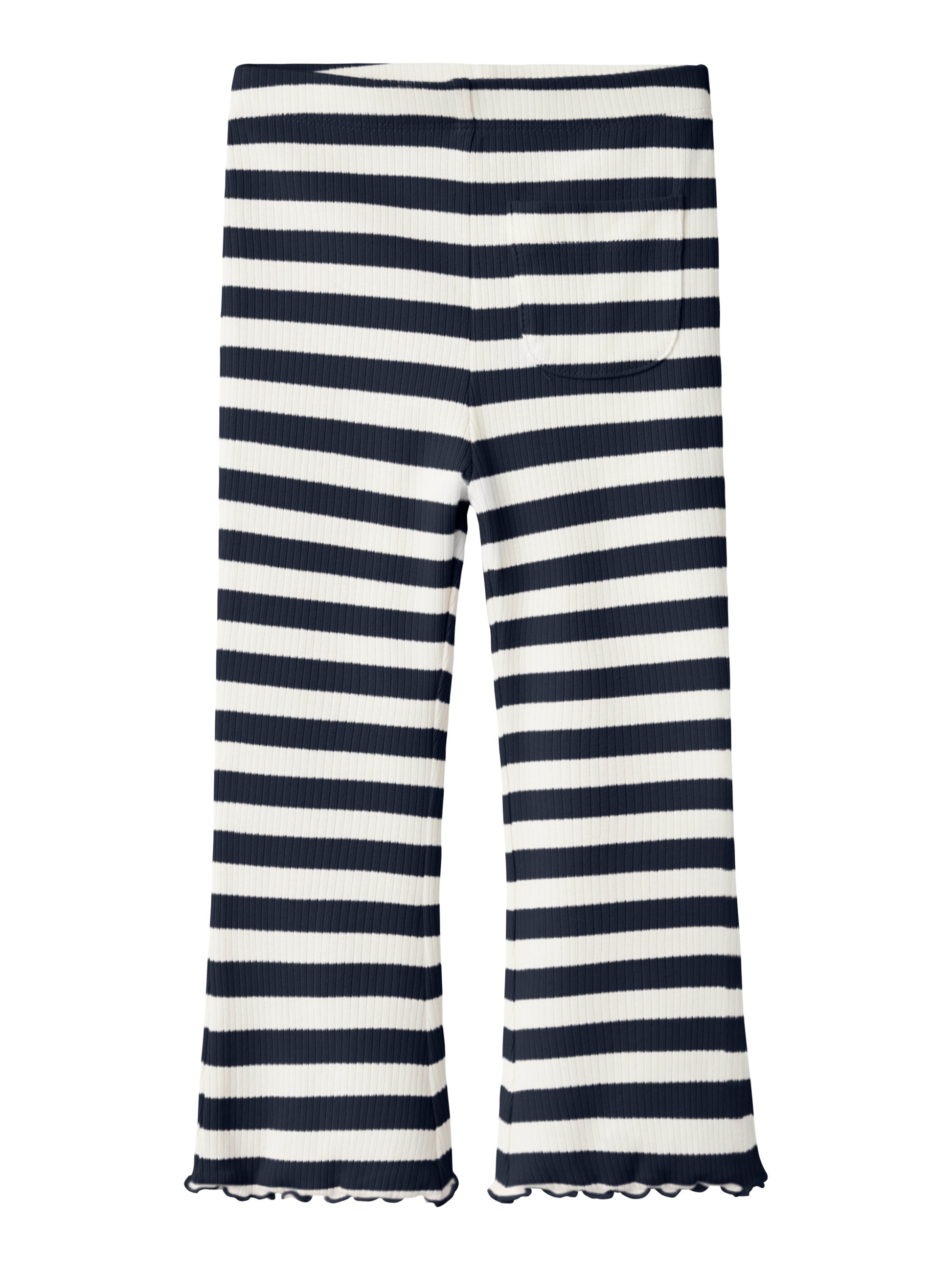 Randig blå och vit bootcut byxa till flicka. Ekologiska barnkläder, byxor till liten tjej från Name it.
NMFTAIA SLIM BOOTCUT PANT
13238875