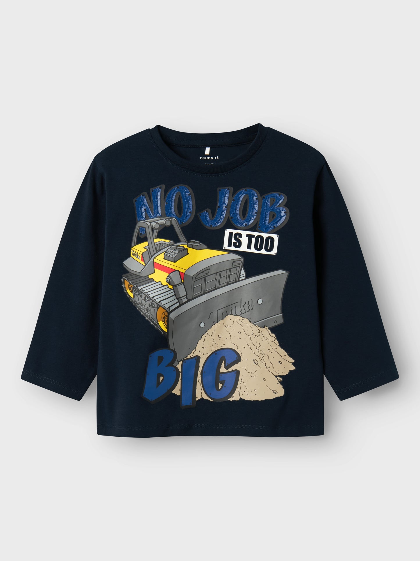 Blå långärmad tröja till pojke, kille från Name it. Traktor topp med grävare Tonka på.
NMMJEREMY TONKA LS NREG TOP CPLG
13238401