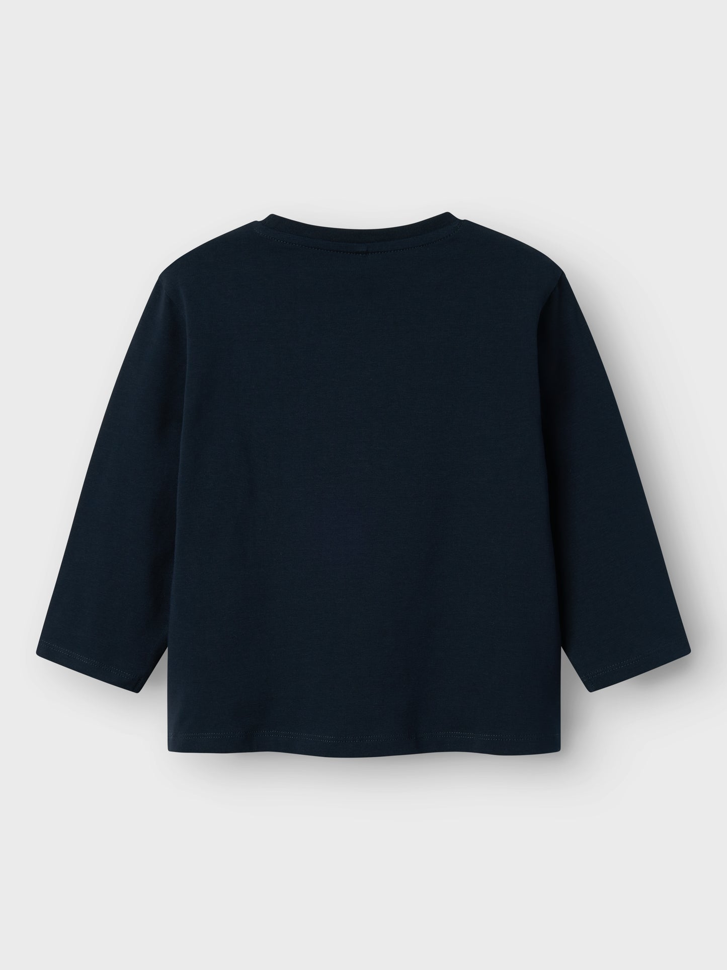 Blå långärmad tröja till pojke, kille från Name it. Traktor topp med grävare Tonka på.
NMMJEREMY TONKA LS NREG TOP CPLG
13238401