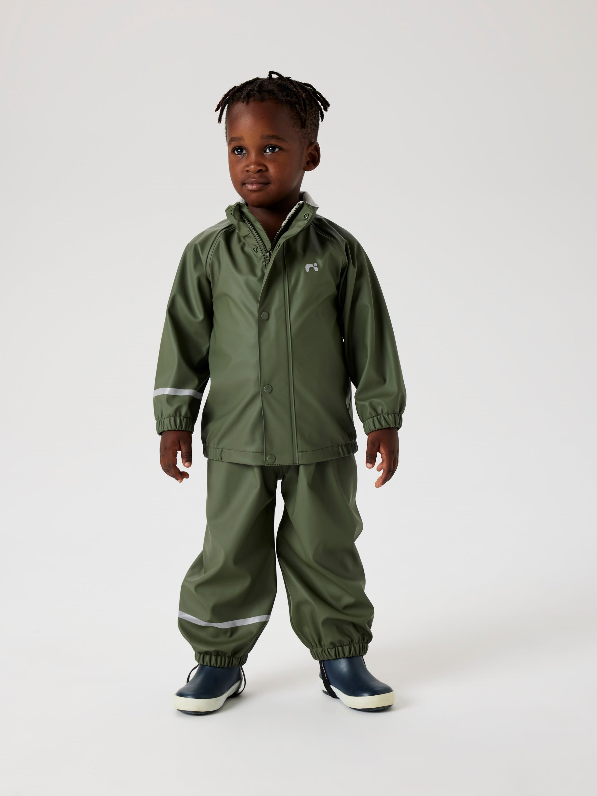 Gröna galon byxor och jacka till pojke och flicka. Regn kläder från Name it till tjej och kille.
NKNDRY10 RAIN SET FO NOOS
13239077