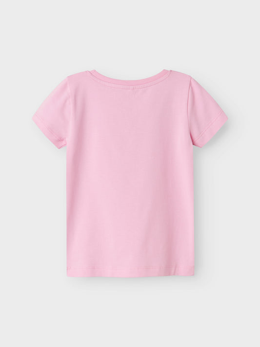 Rosa kortärmad topp till flicka. Tjej t-shirt helvit i ekologisk bomull.
NMFVIBBI SS TOP NOOS
13240375