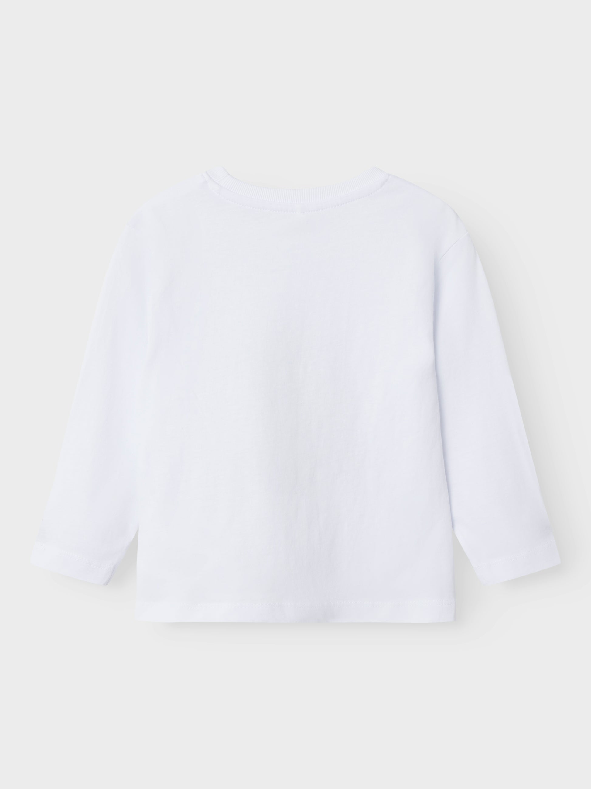 Långärmad vit tröja med dino som kör fyrhjuling. Dinosaurie t-shirt till pojke, kille.
NMMVOTO LS NREG TOP
13238400