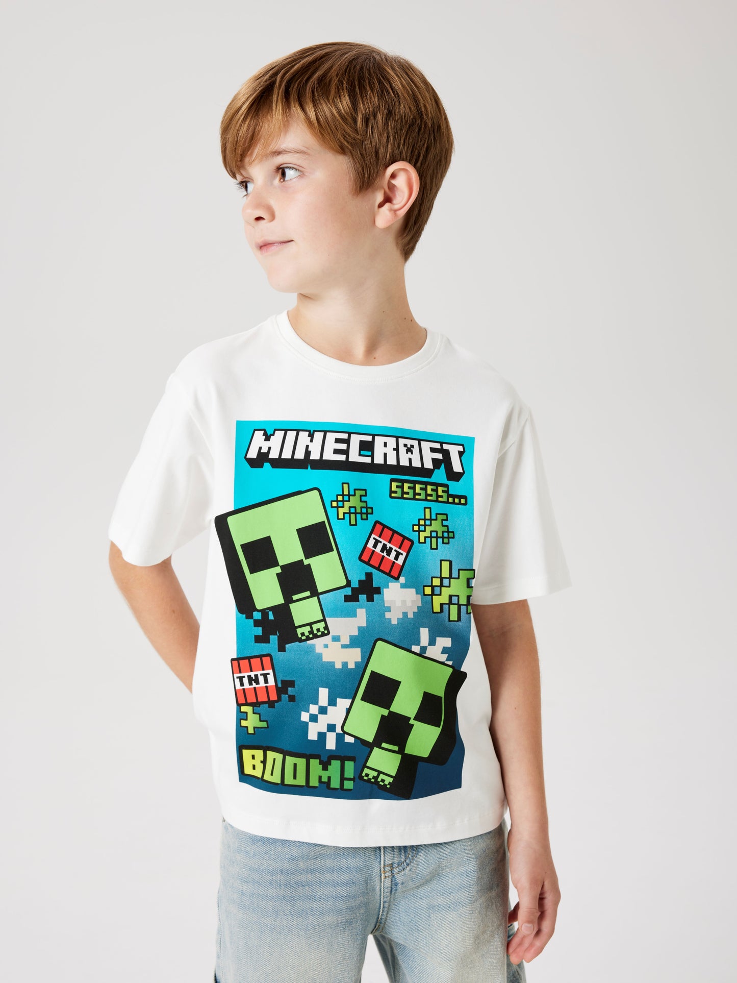 Vit kortärmad t-shirt med Minecraft till pojke. Tröja till kille från Name it.
NKMMUS MINECRAFT NREG SS TOP NOOS BFU
13240871