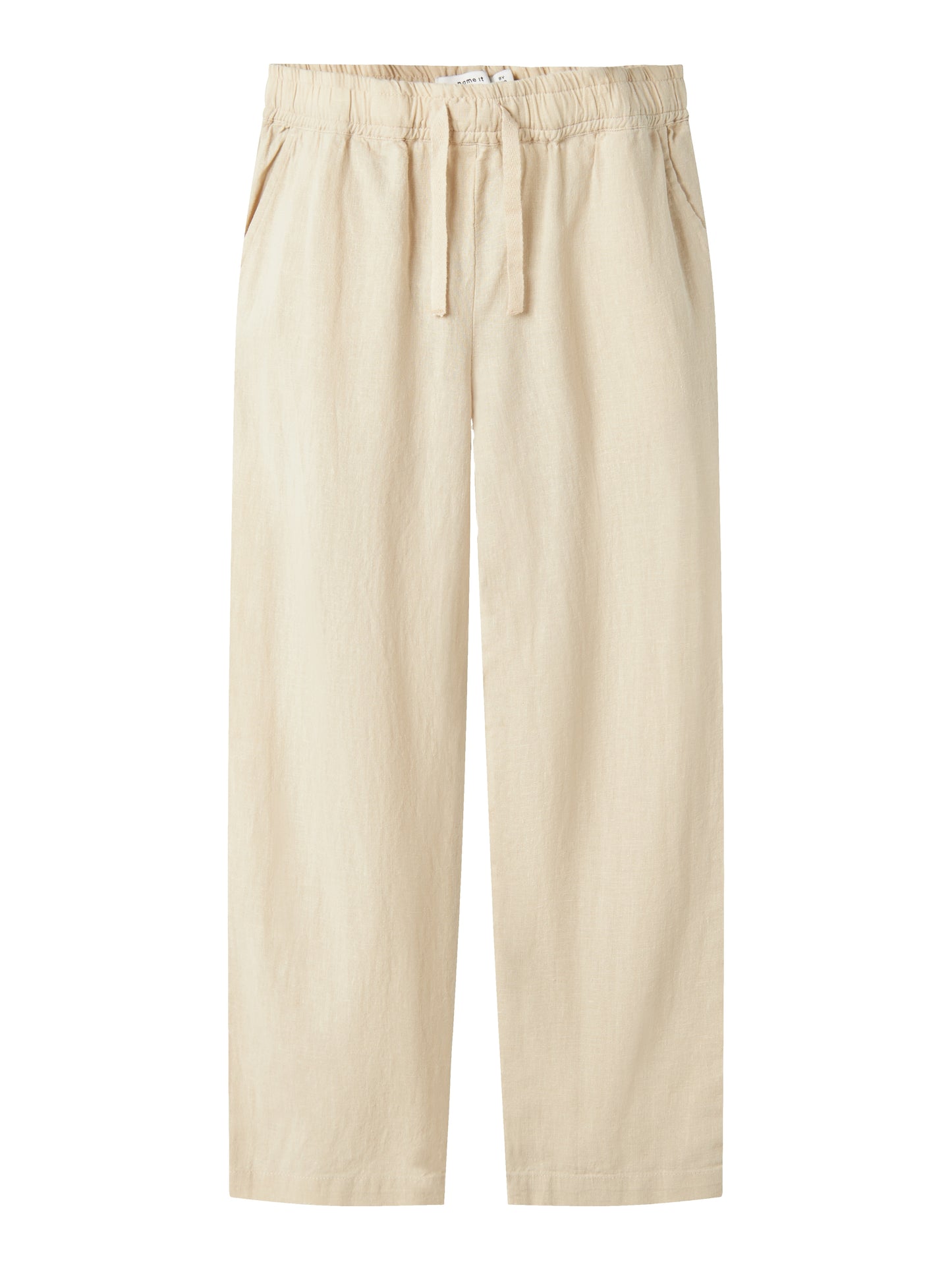 Beige rak linne byxa till kille. Skön linnebyxa till pojke, barn och ungdom. Snygg, sval och sköna byxor i lin från Name it, ekologiska barnkläder.
NKMFALINNEN PANT
13240459