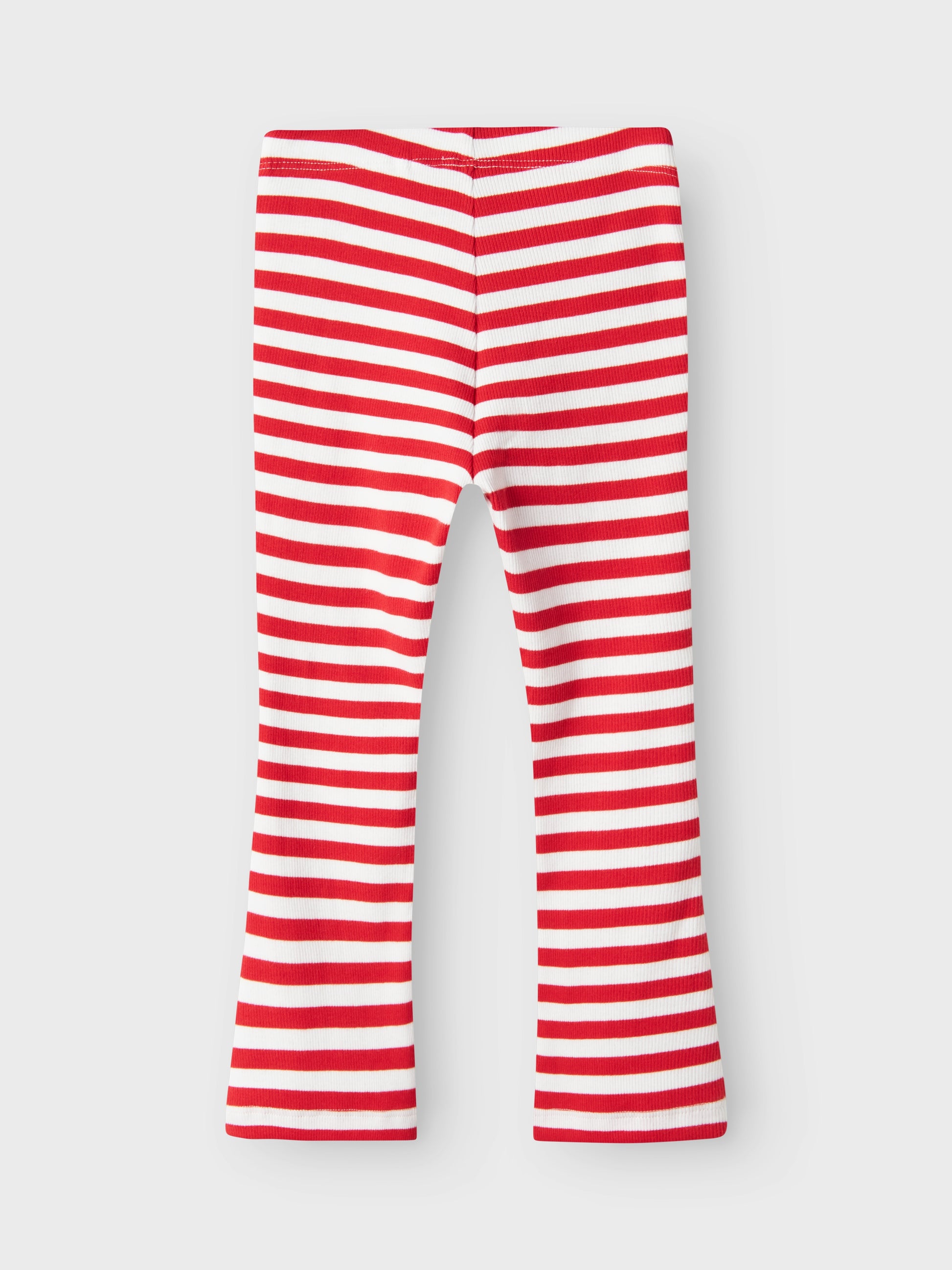 Röd vit randig utsvängd byxa till flicka. Tjej byxor i ekologisk bomull från Name it.
NMFFOLISA FLARED PANT
13241053