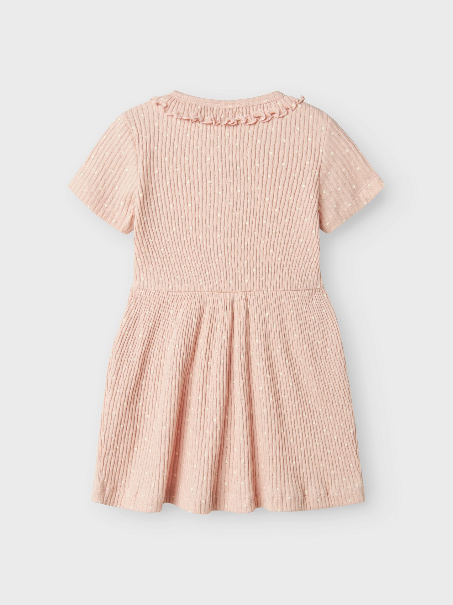 Söt rosa barn klänning med knappar fram till flicka. Ekologiska barnkläder från Lil 'Atelier. Prickig gammeldags klänning.
NMFFIDUCIA SS DRESS LIL
13240778