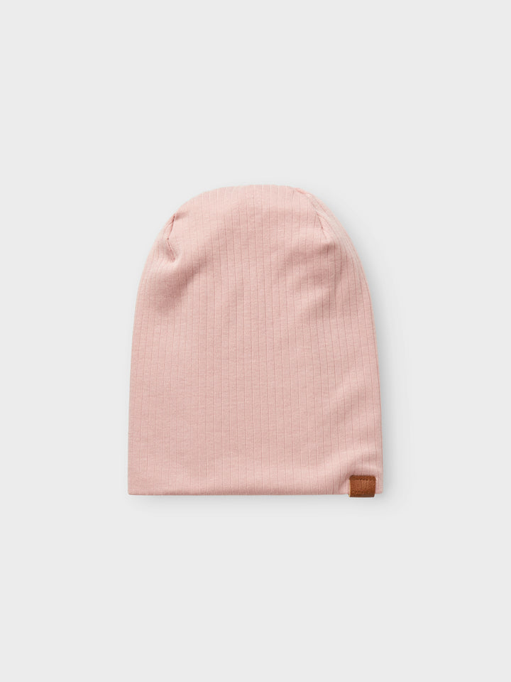 Tunn rosa mössa till flicka. Vår mössa, ekologiska barnkläder från Name it.
NMNMEX BEANIE
13238330