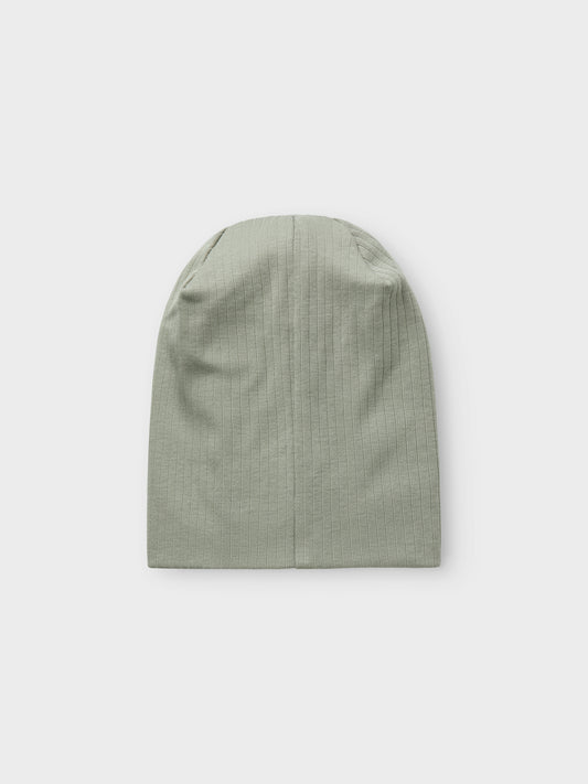 Grön tunn barn mössa till flicka och pojke. Vår mössa i ekologisk bomull från Name it.
NMNMEX BEANIE
13238330