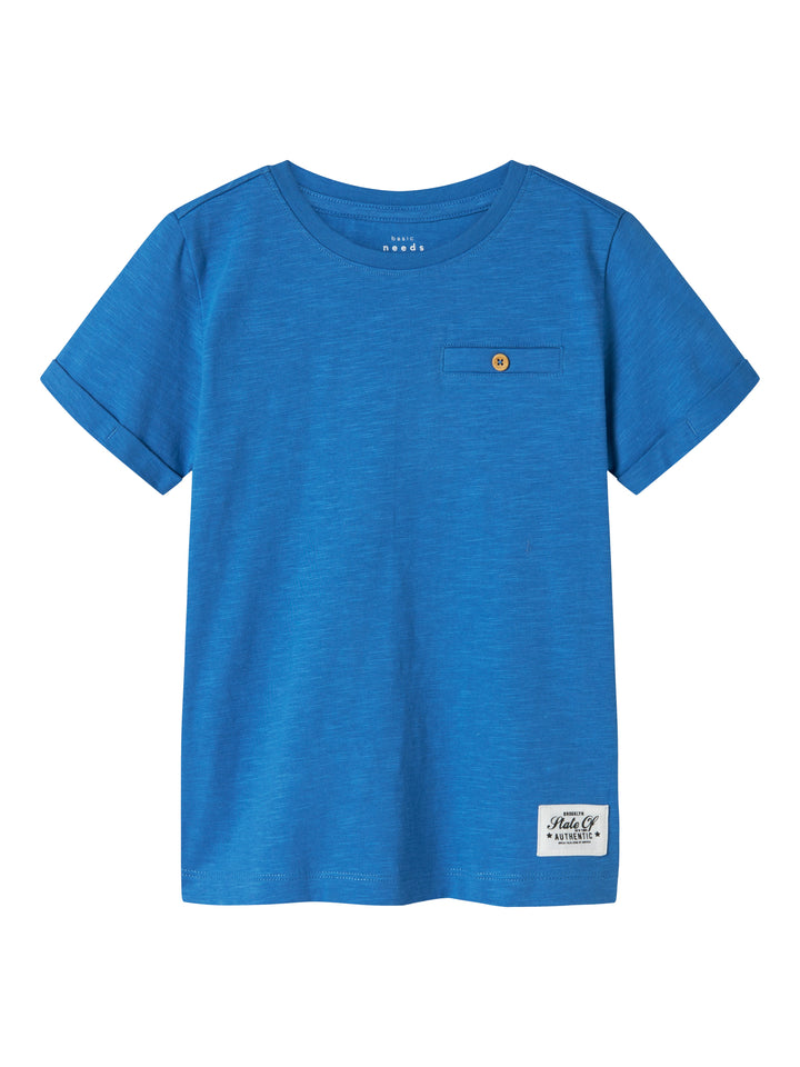 Blå enfärgad t-shirt till kille. Kortärmad tröja från Name it till pojke 
NKMVINCENT SS TOP F NOOS
13201047