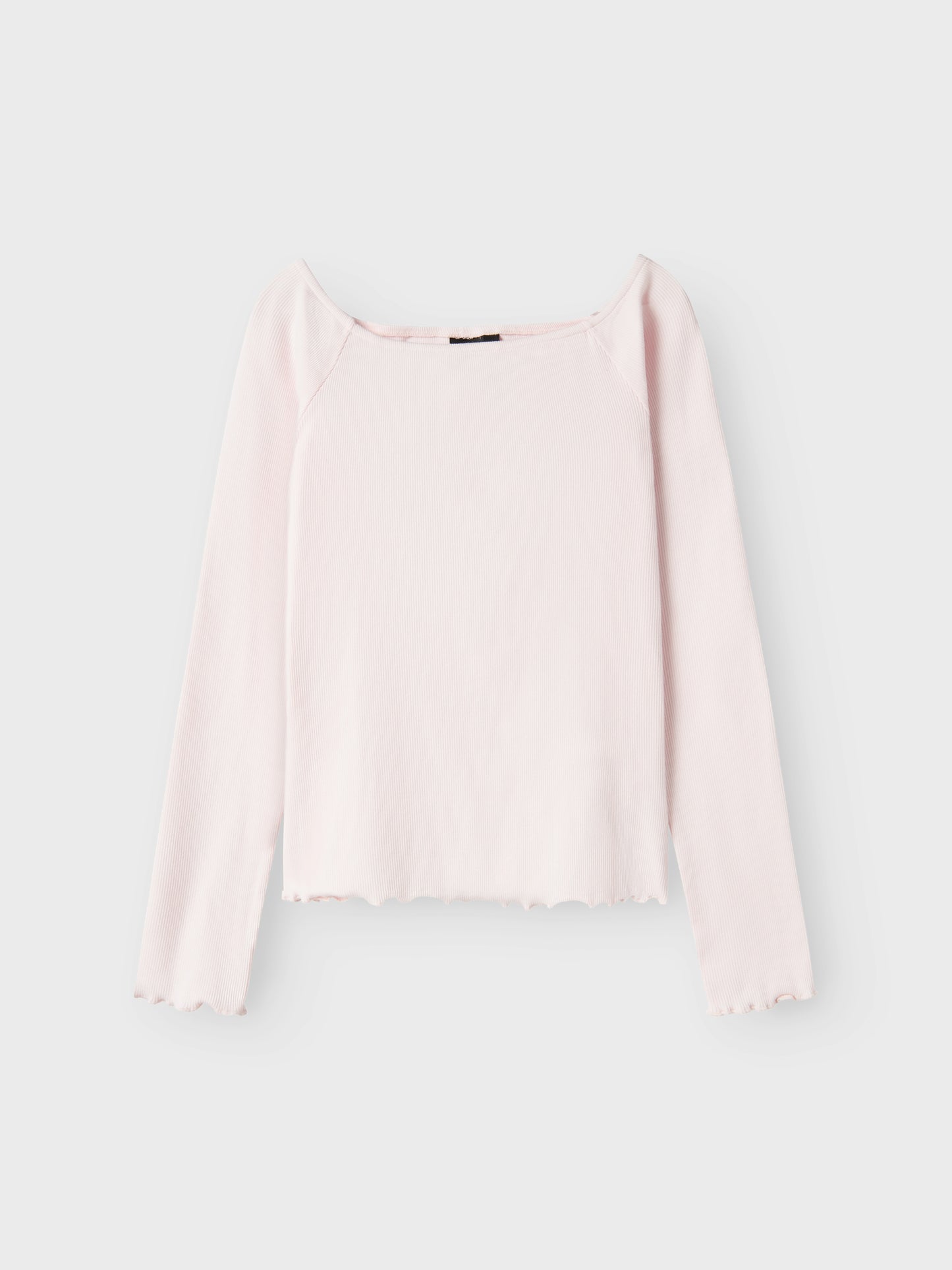 Snygg rosa topp med båthals till ungdom tjej. Långärmad tröja, enfärgad och enkel.
NLFRILLE LS SOLID BOATNECK TOP
13244793