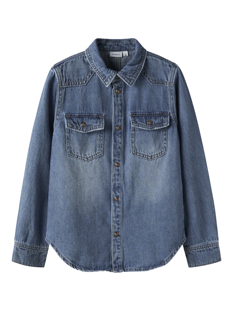Blå jeans skjorta till pojke. Jeansskjorta i denim till barn, ekologiska barnkläder från Name it.
NKMKIM DNM LS SHIRT 6677-OZ T
13249527