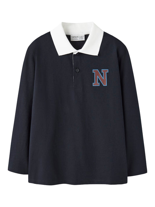 Klassisk långärmad piké tröja till pojke. Blå med vit krage pike tröja med lång är till barn och ungdom kille från Name it.
NKMTIM LS NREG POLO BOX PB
13250953