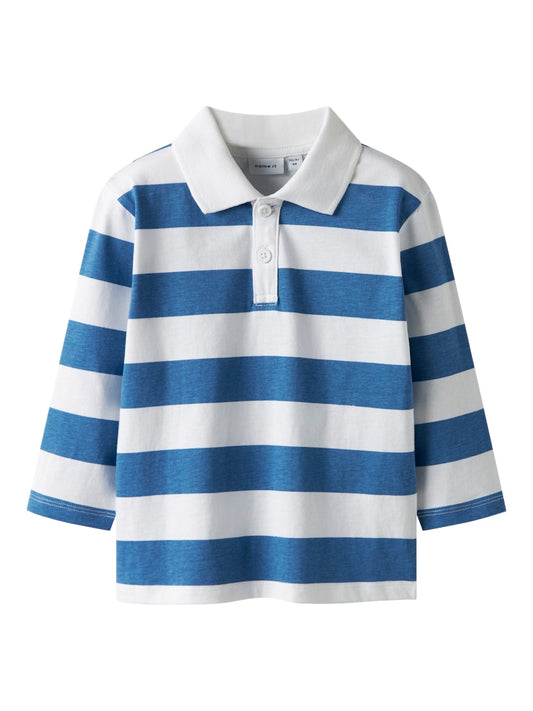 Blå och vit randig långärmad piké tröja till pojke. Klassisk Pike tröja med vit krage från Name it.
NMMBENNI LS NREG POLO PB
13251002