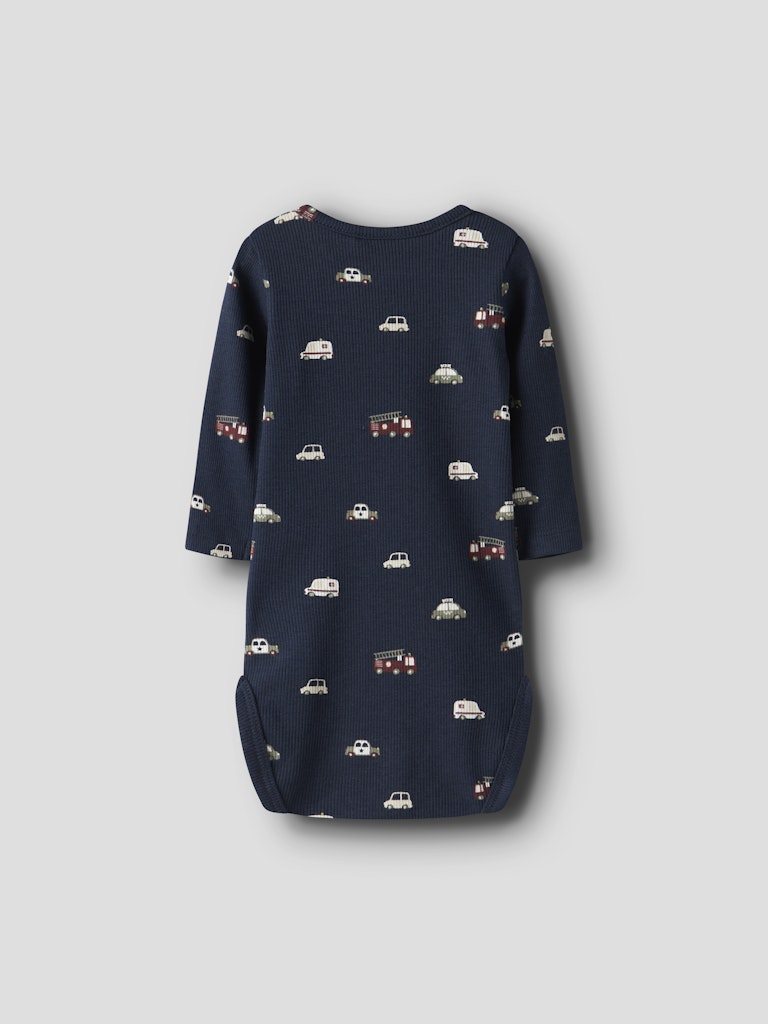 Mörk blå baby body till nyfödd pojke. Bebis body med brandbilar och polisbilar, ekologiska baby kläder från Name it.
NBMTHUE LS BODY
13251667