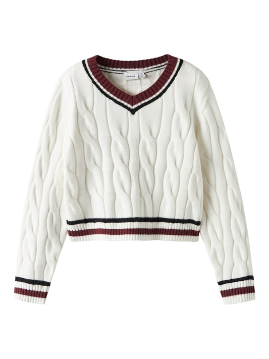 Klassisk stickad v-ringad tröja vit med röda och svarta detaljer. Sportig tröja till flicka. Barn och ungdomskläder till tjej från Name it.
NKFTEPPIE LS SHORT KNIT
13251866