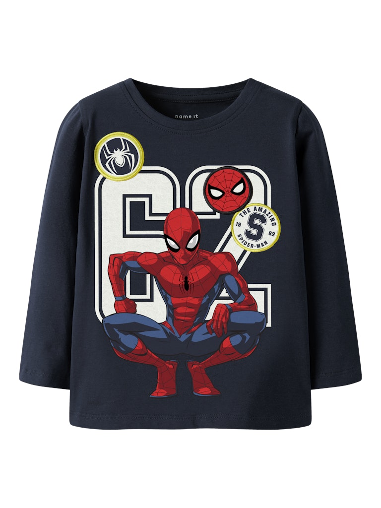 Spindelmannen tröja till pojke. Spiderman långärmad t-shirt med superhjält i ekologisk bomull från Name it.
NMMDEEP SPIDER LS NREG TOP BOX NOOS MAR
13251986