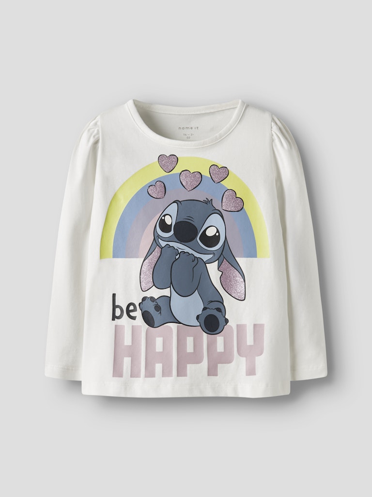 Vit långärmad tröja till flicka. Stitch topp med regnbåge, hjärtan och glitter från Name it.
NMFDIANA STITCH LS TOP BOX NOOS WDI
13252066