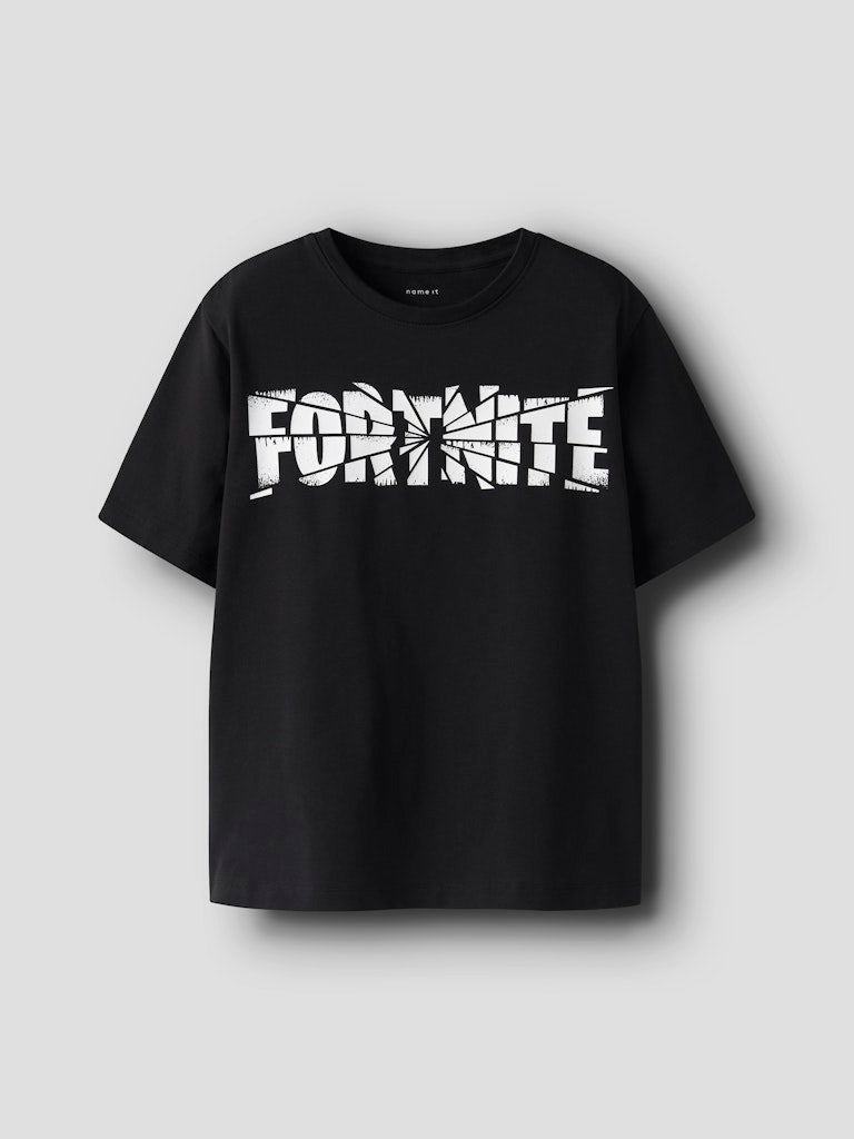 Svart Fortnite tröja till kille. Kortärmad t-shirt med Fortnit till pojke från Name it.
NKMJAMBA FORTNITE SS NREG TOP NOOS BFU
13252224