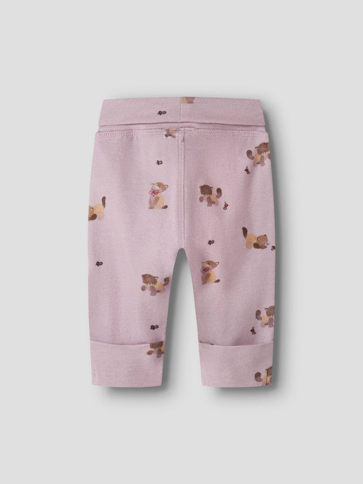 Söt prematur byxa till för tidigt född baby nyfödd flicka. Rosa prematurbyxor i ekologisk bomull från Name it.
NBNWILLIE PANT
13252873