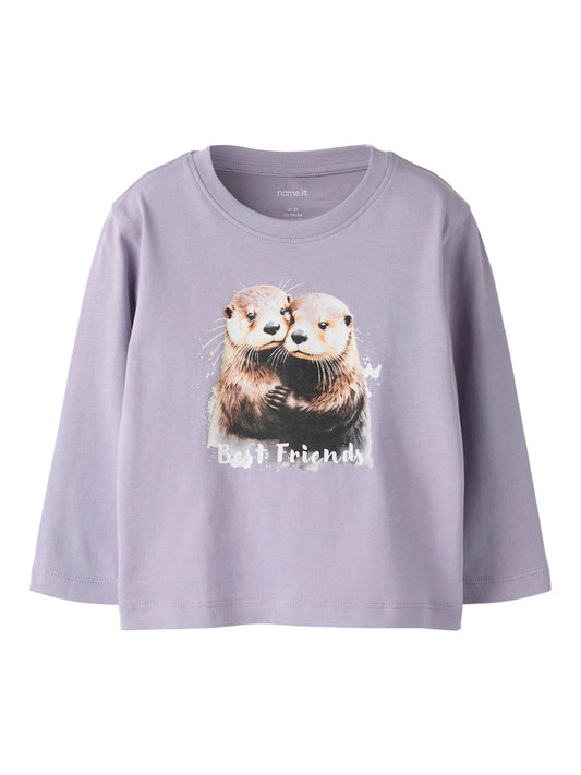 Lila långärmad t-shirt med Best friends kramande djur till flicka. Söt Lila tröja till flicka från Name it.
NMFVOTEA LS NREG TOP
13238407