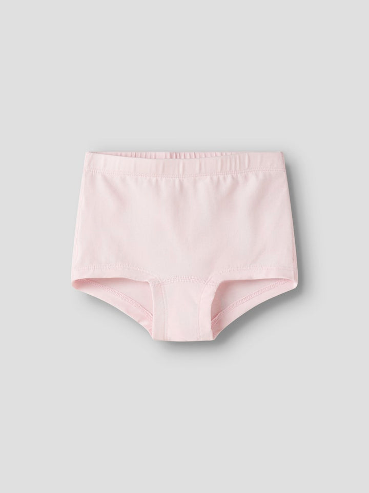 Söt, gullig 3 pack trosor till flicka. Rosa, vita och grå Tjej trosor i ekologisk bomull från Nameit.
NMFTIGHTS 3P JET STREAM FLOWER NOOS
13250845
