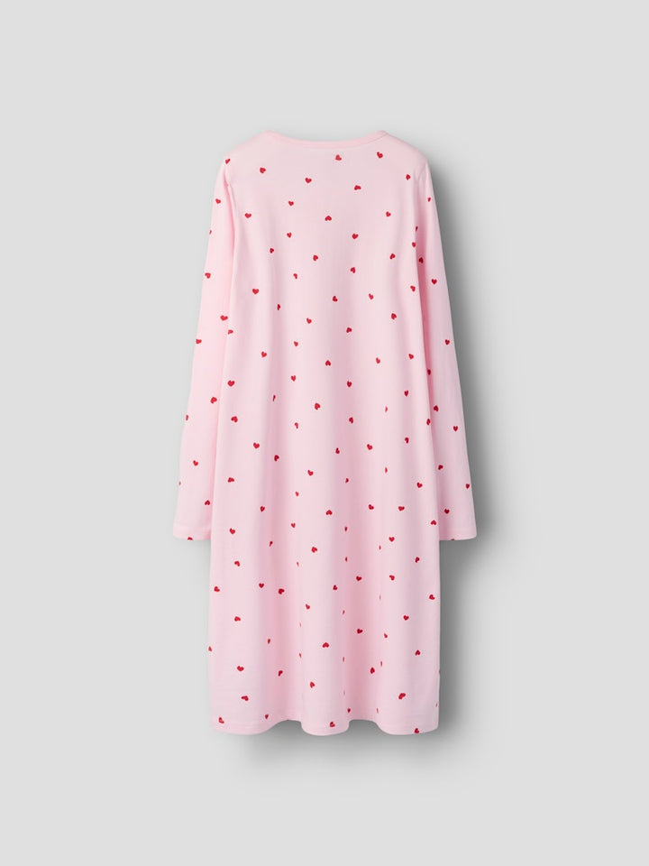 Rosa nattlinne med röda hjärtan till flicka och tjej. Ekologiska barnkläder, sovplagg och nattlinnen från Name it.
NKFNIGHTGOWN HEARTS NOOS
13252389