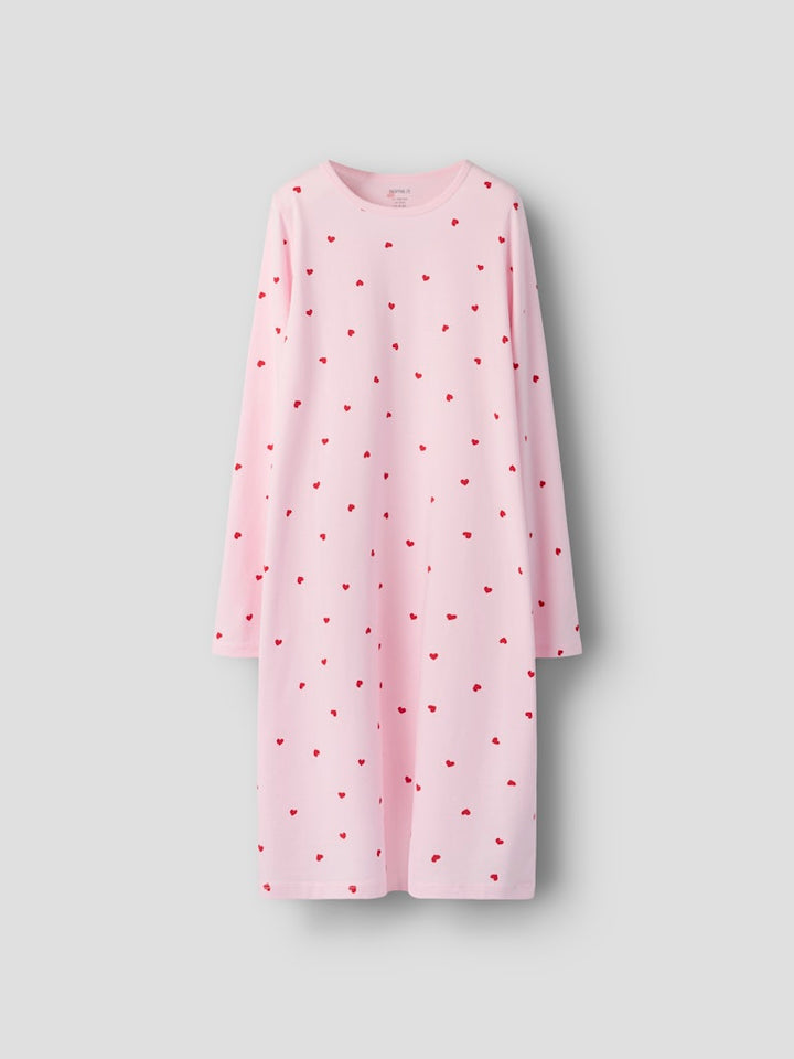 Rosa nattlinne med röda hjärtan till flicka och tjej. Ekologiska barnkläder, sovplagg och nattlinnen från Name it.
NKFNIGHTGOWN HEARTS NOOS
13252389