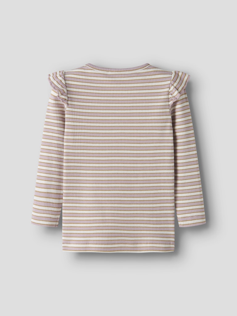Rosa och vit randig tröja med guld glitter till liten flicka. Ekologiska barnkläder från Name it. Topp med volanger på axeln i ribbad kvalitet.
NMFTAIAS LS SLIM TOP
13251811