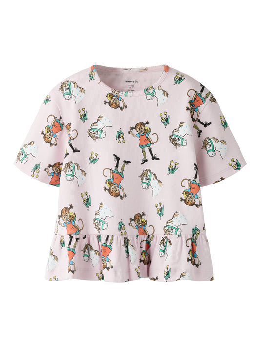 Ljus rosa kortärmad t-shirt till flicka med Pippi Långstrump. Pippi Longstocking topp till flicka. Ekologiska barn kläder från Name it till flicka med Pippi.
NMFMARA PIPPI SS NREG TOP SKY
13260714