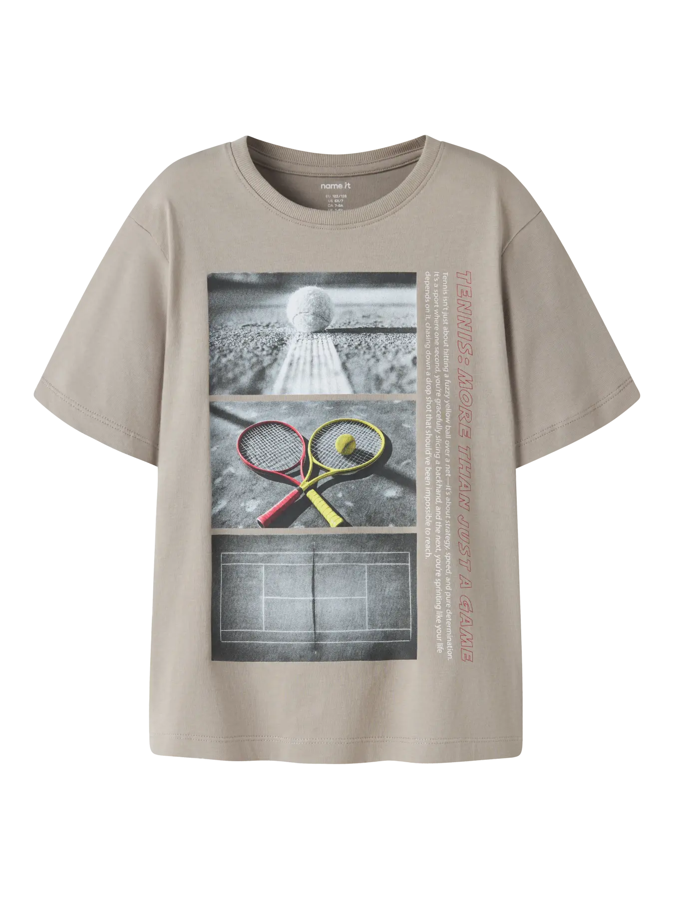 Kortärmad beige tröja till pojke med tennis motiv, tennisracket och tennisboll.
NKMVOTO SS NREG TOP
13239070